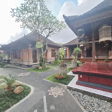 Kumpi Guest House
